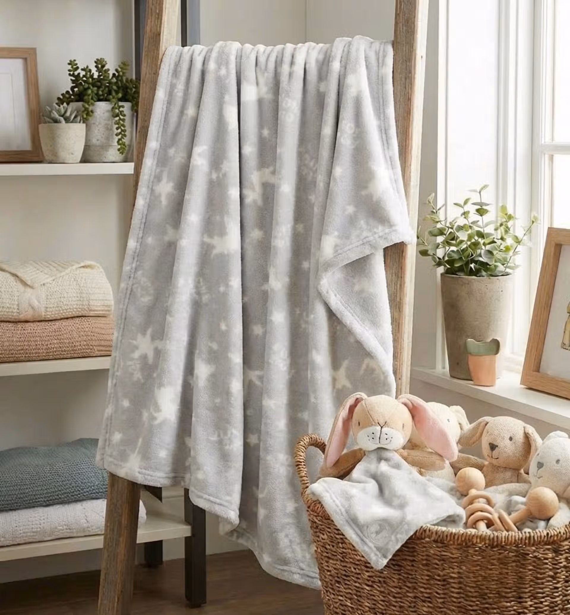 Baby clothes